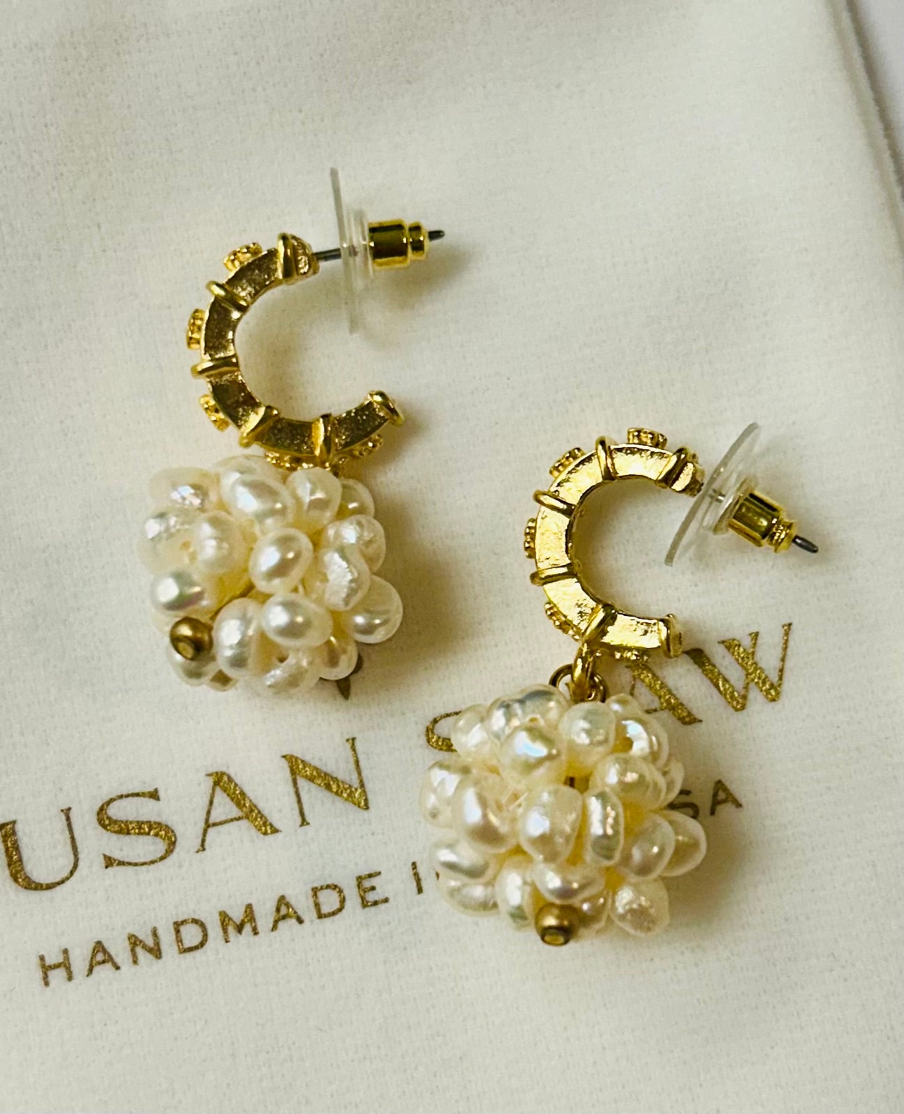 Gold Hoop Pearl Cluster Earrings 1038W