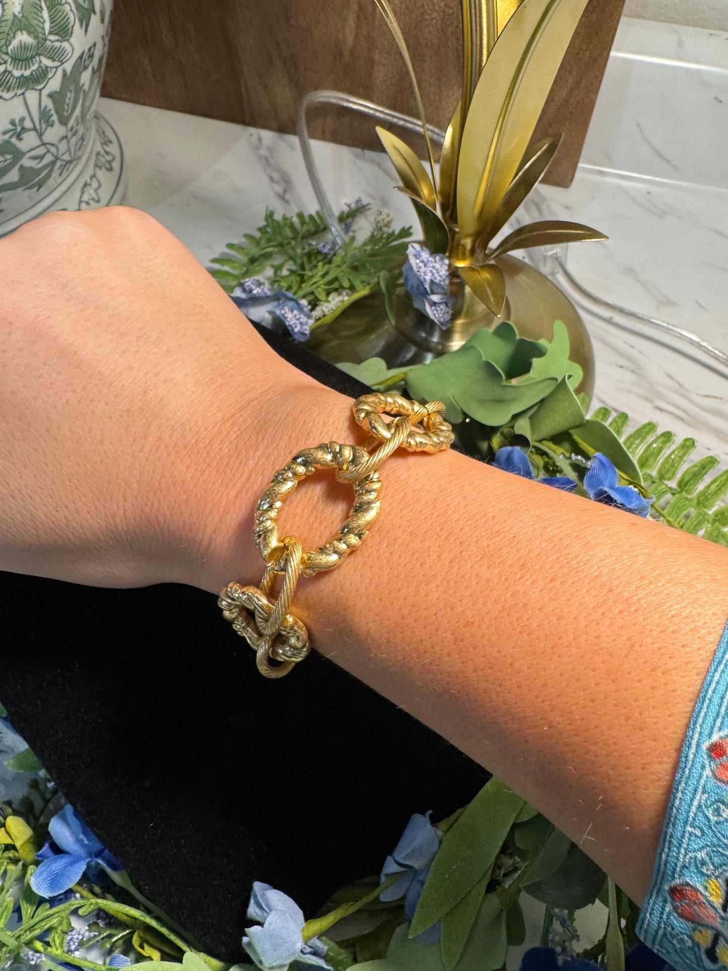Twist Textured Chunky Chain Bracelet