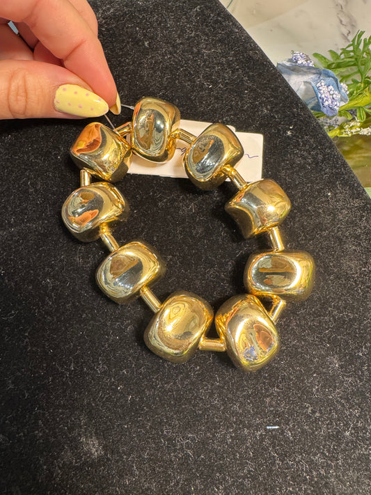Molten Gold Stretch Bracelet