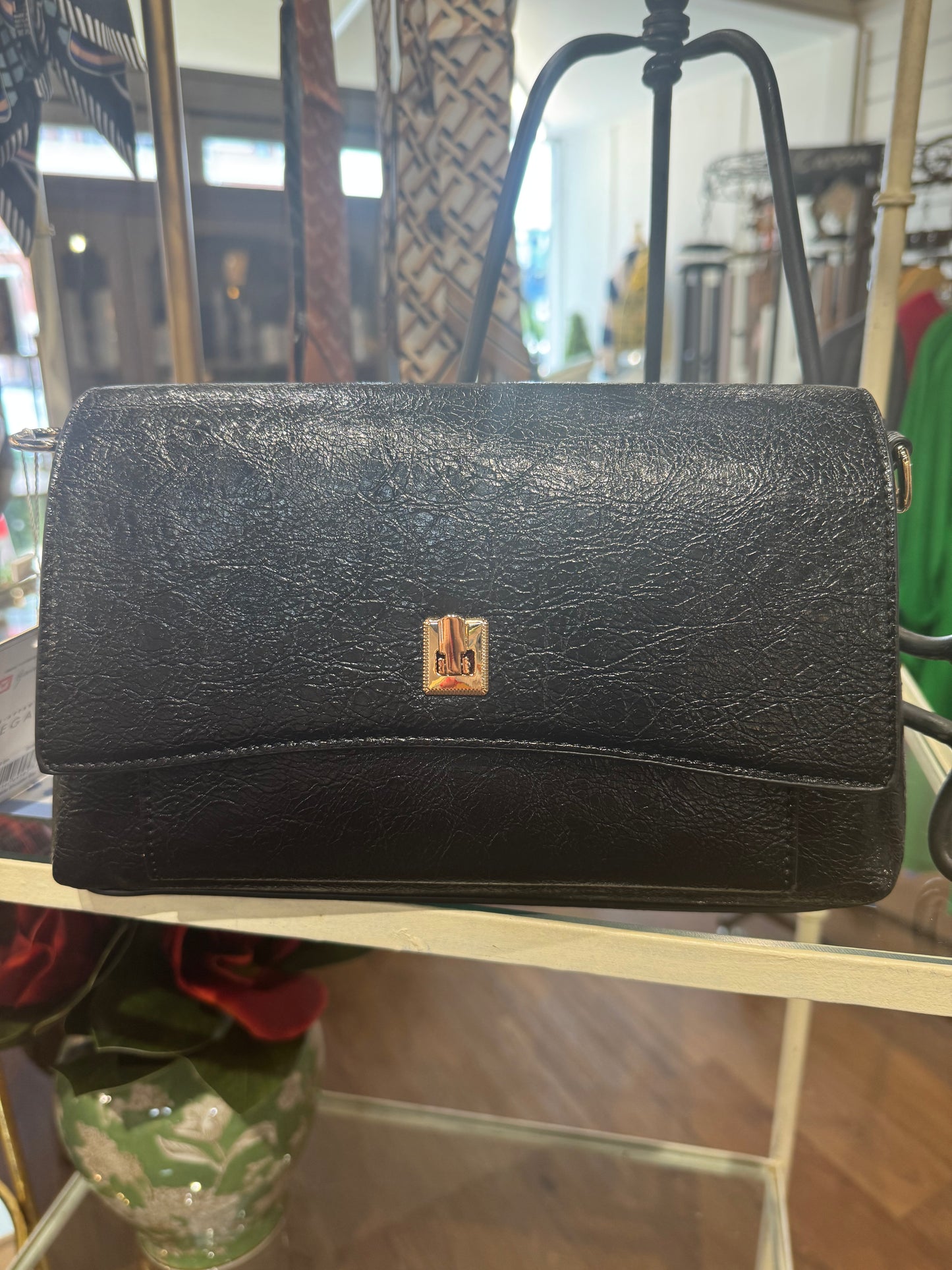 Bella Glossy Shoulder Bag