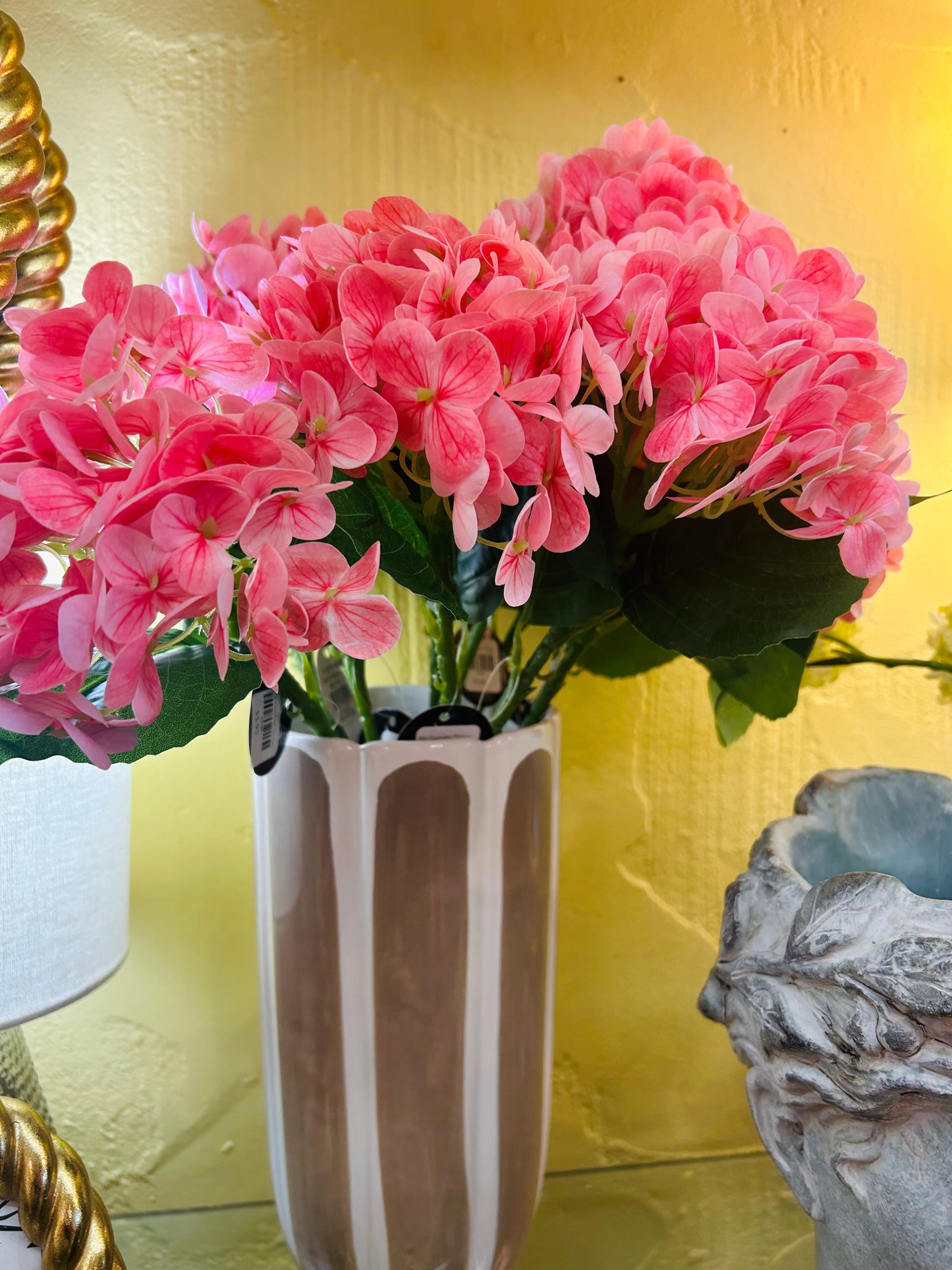 Fresh Touch Hydrangea Stem 18” - Medium Pink