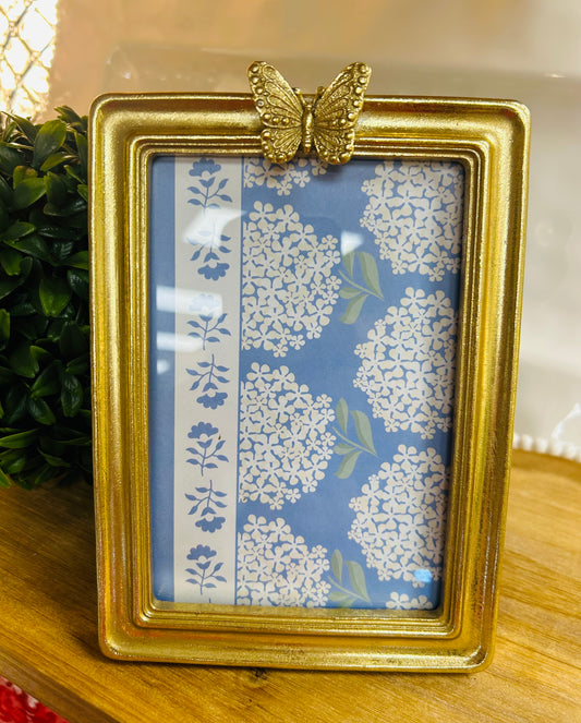 Gold 4x6 Frame with Butterfly