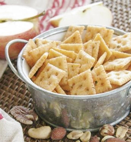 Sour Cream and Onion Party Cracker Seasoning