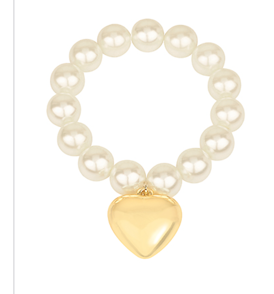 Pearl Bracelet with Gold Heart Charm