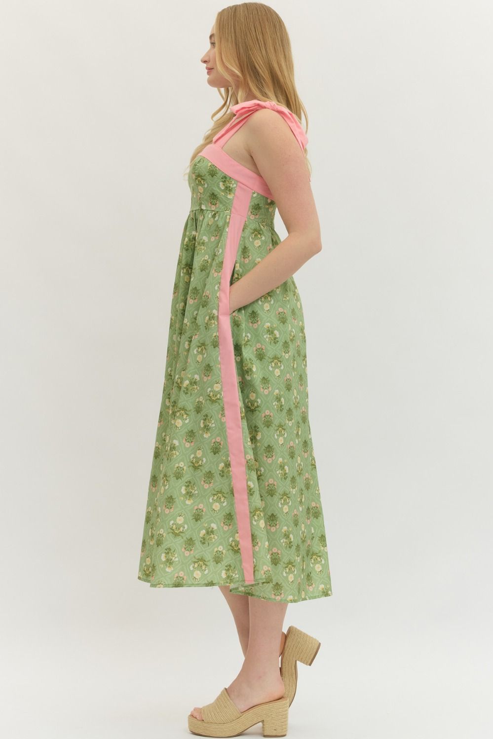 Botanical Beauty Midi Dress