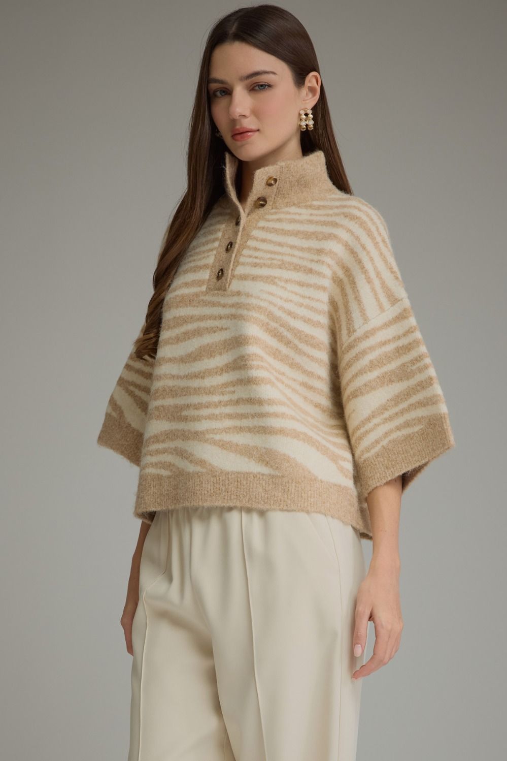 Animal Print 3/4 Sleeve Sweater