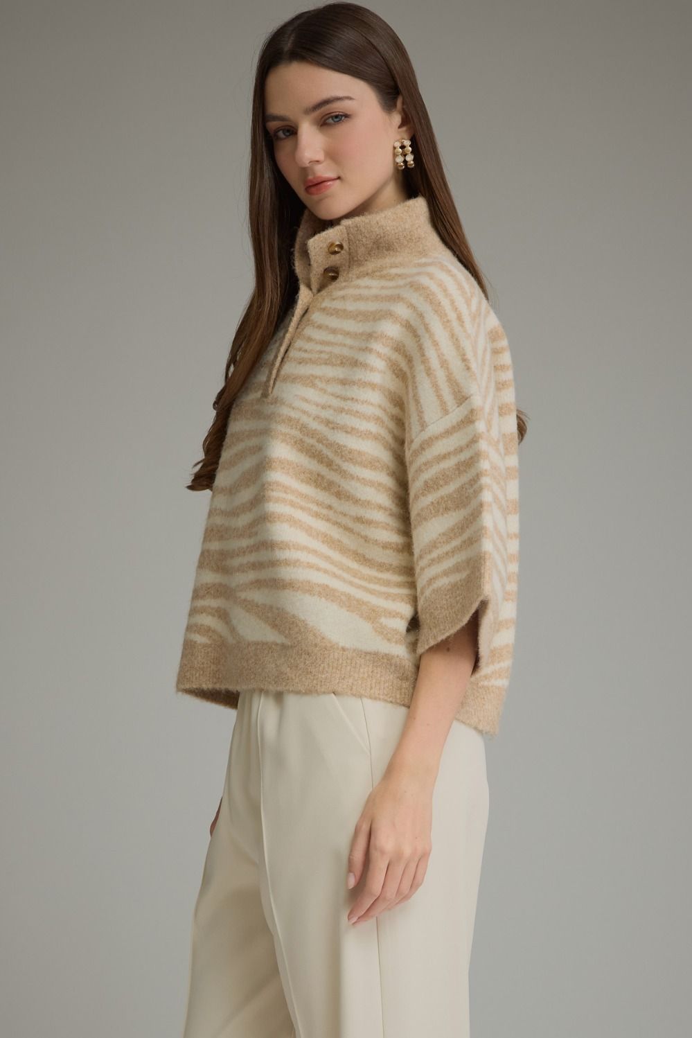 Animal Print 3/4 Sleeve Sweater
