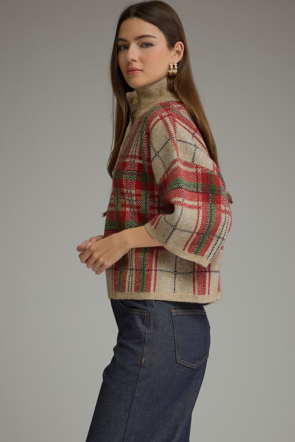 Taupe Plaid 3/4 Sleeve Sweater