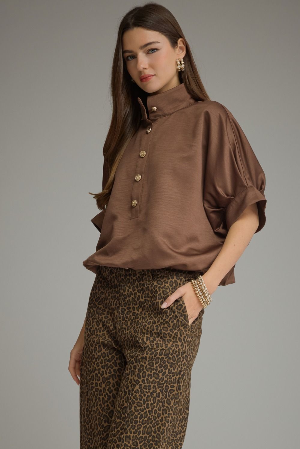 Brown Short Sleeve Collared Blouse