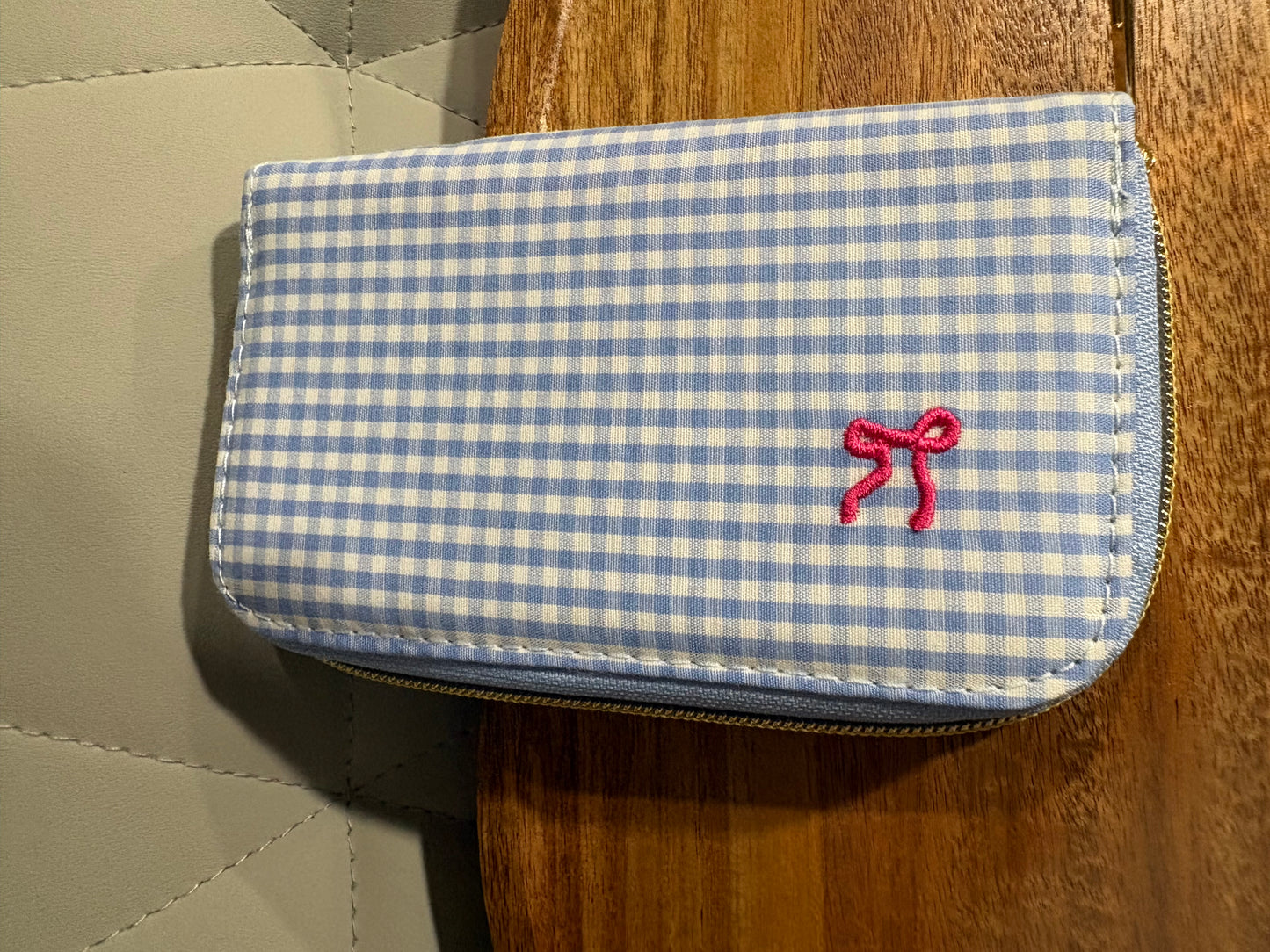 Gingham Brush/Mirror/Manicure Set