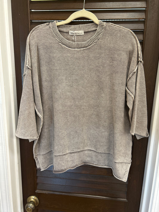 Washed 3/4 Sleeve Boxy Sweater -