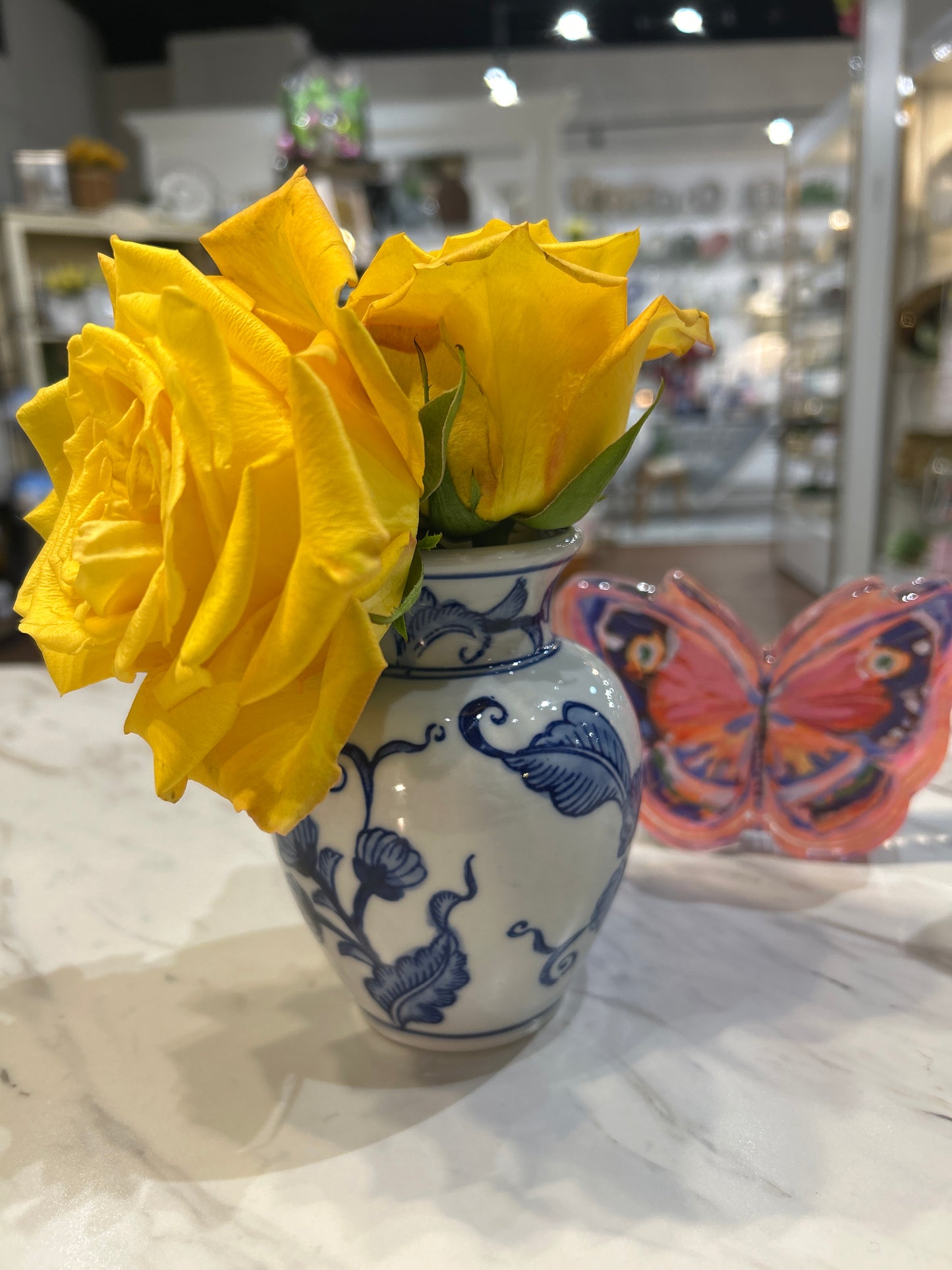 Small Blue & White Floral Chinoiserie Vase