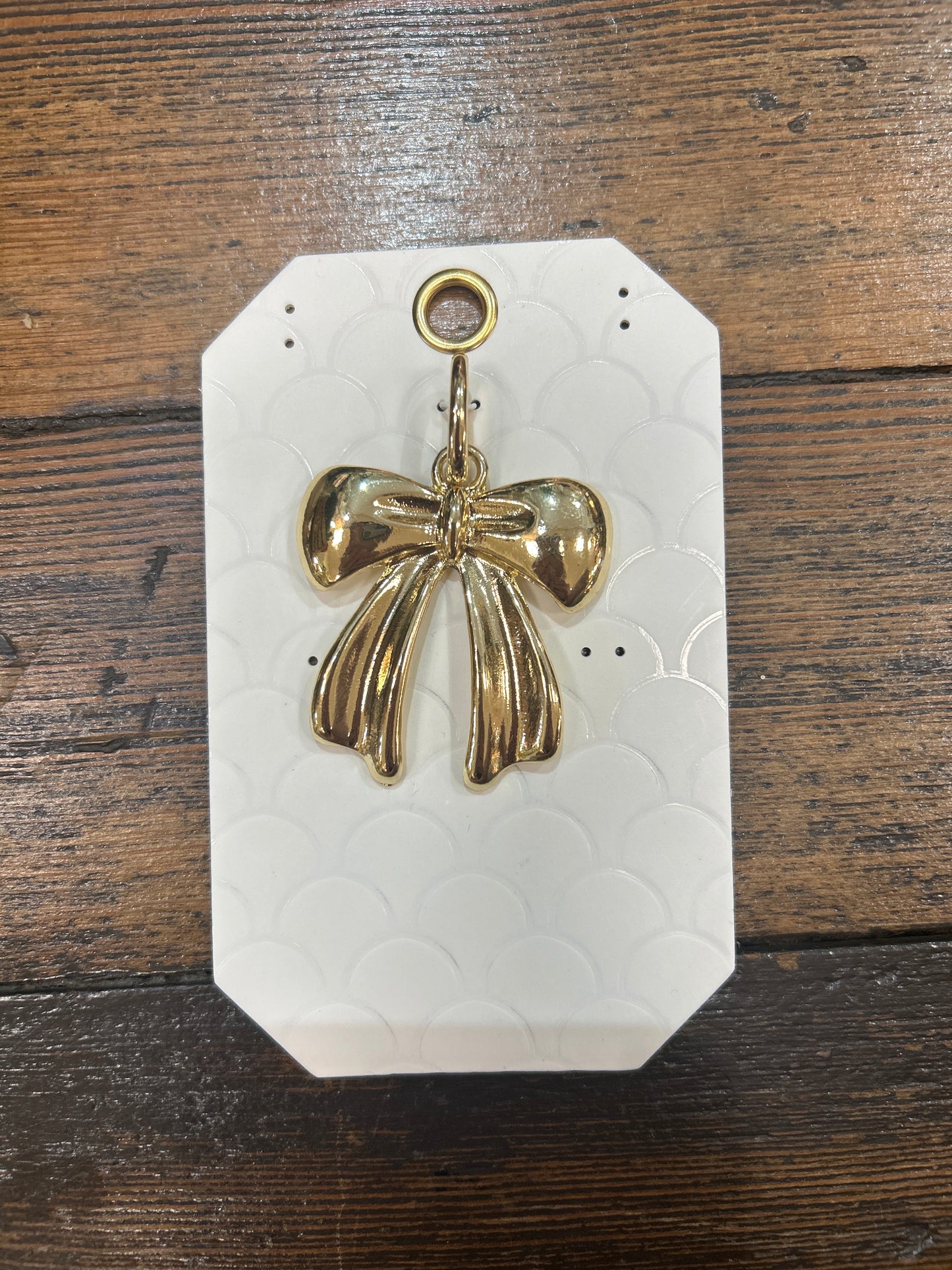 Vintage bow charm