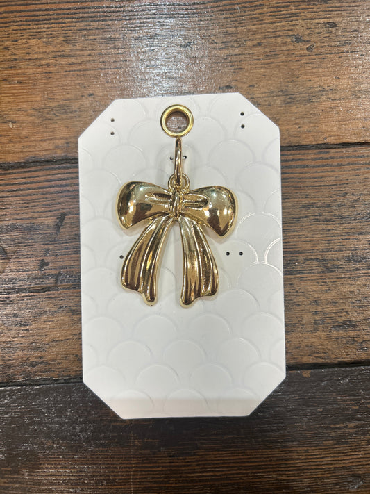 Vintage bow charm