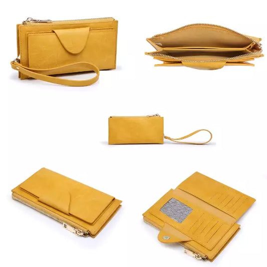 Jen and Co wristlet