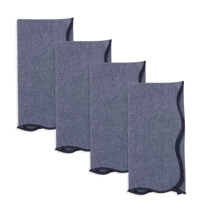 Chic Scalloped Napkin Blue