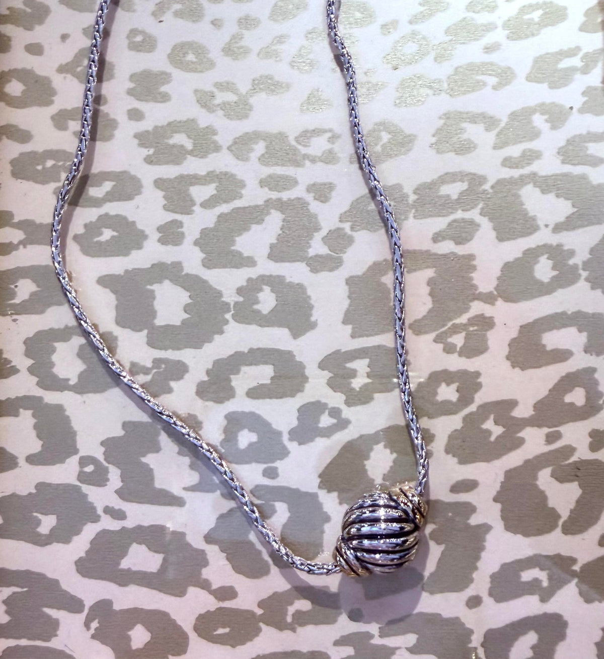 16" Necklace with Twisted Bead